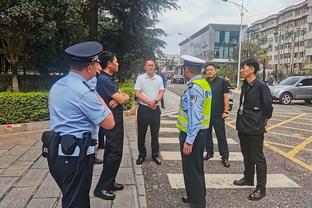 泪目！保利尼奥返回广州，酒店窗外远眺天河体育场并配文“感恩”